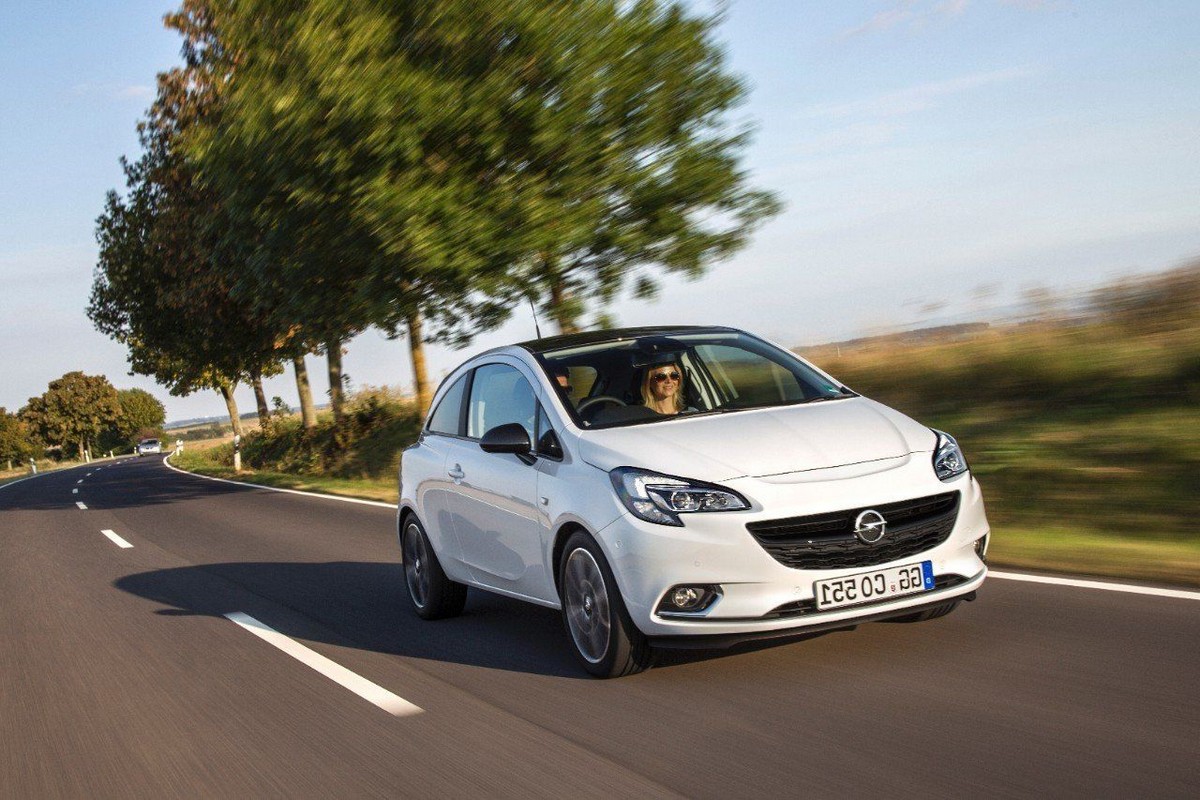 El Peugeot 208 GTI por la parte interior y por fuera